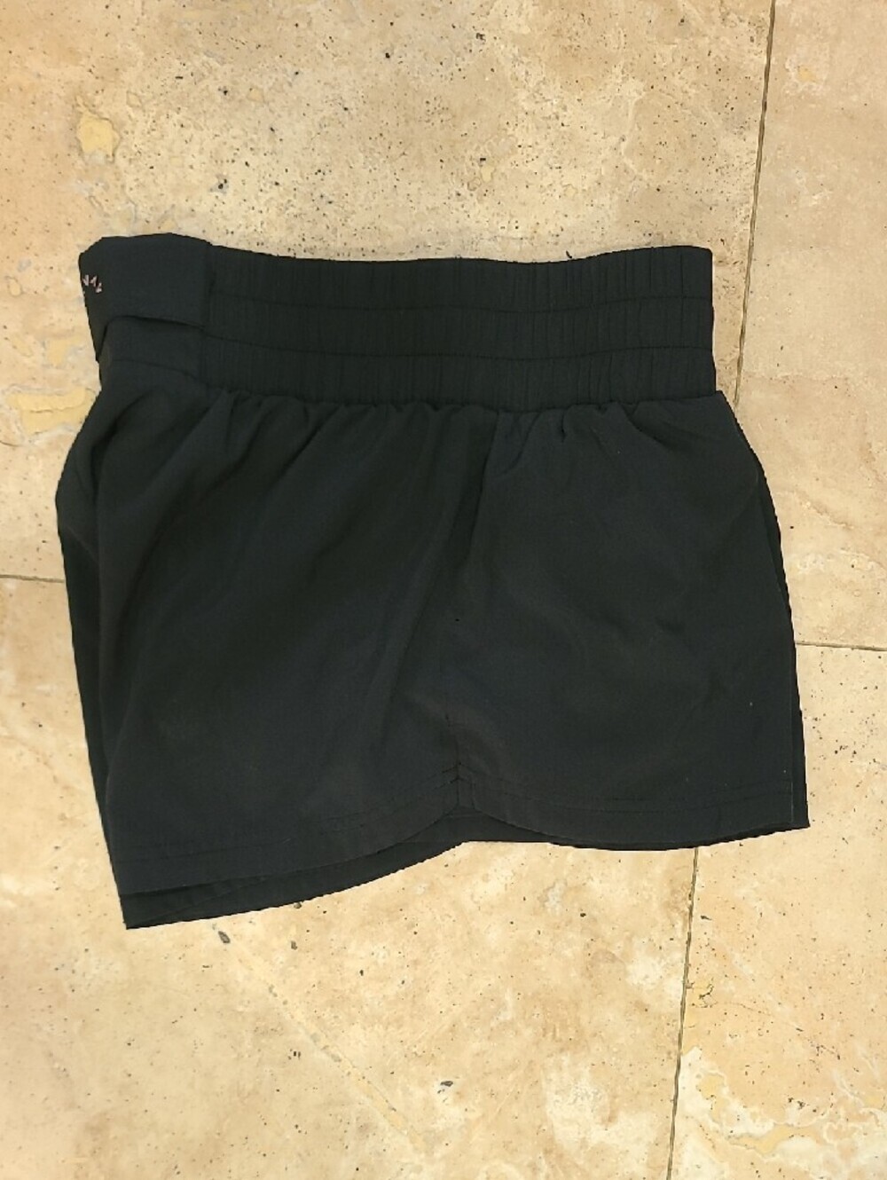 Varley Black Athletic Shorts with Pink Drawstring Inseam 2" - Picture 8 of 8